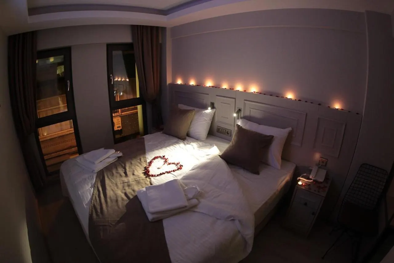 X-Nellyi Hotel Istanbul
