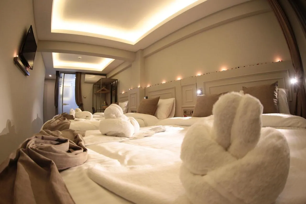 X-Nellyi Hotel Istanbul